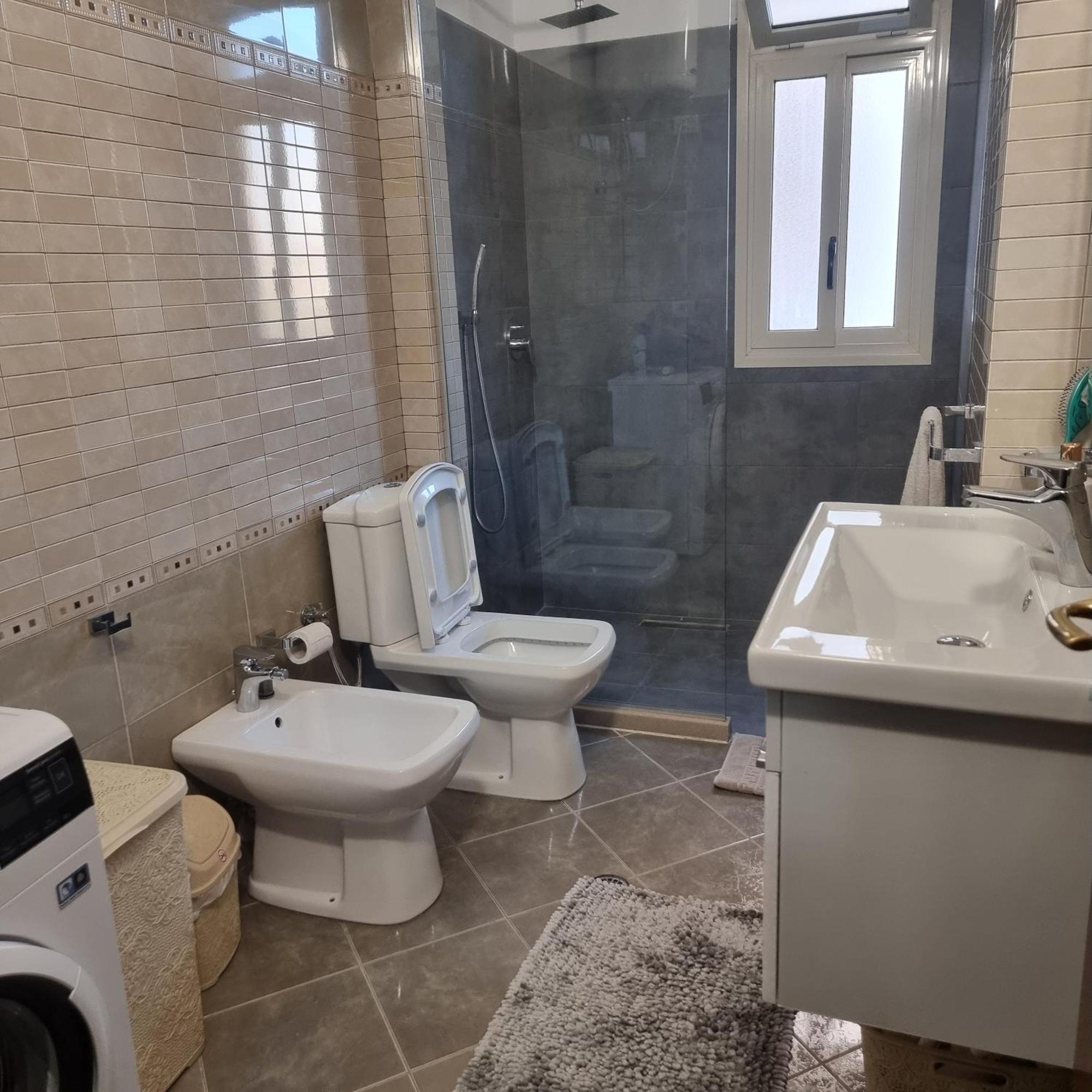 Alex Apartment Vlorë Екстериор снимка